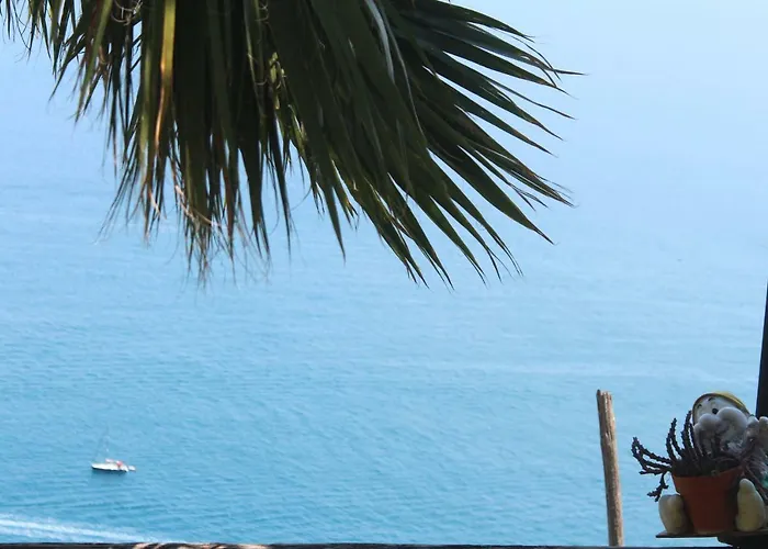 Casa Hermosa Bed & Breakfast 2*