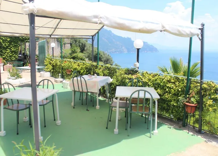 Casa Hermosa Bed & Breakfast